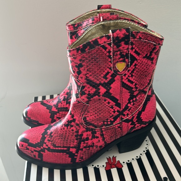 Lola Ramona Gringo Flamingo Cowboy Boots Hot Pink Snake Print - Picture 4 of 5